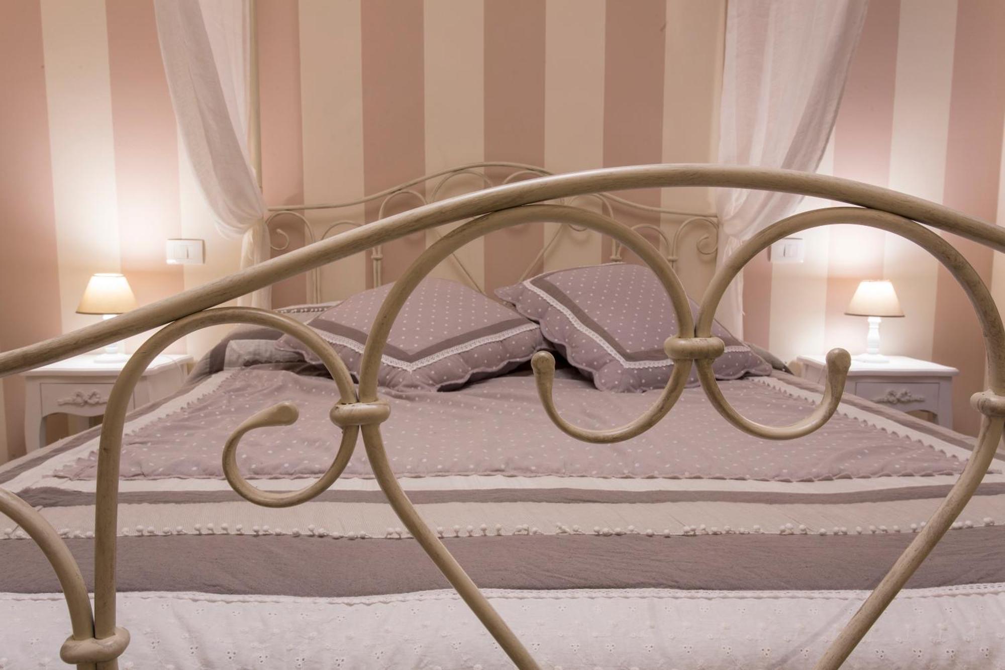 La Vecchia Tenenza B&B Città della Pieve Exteriör bild